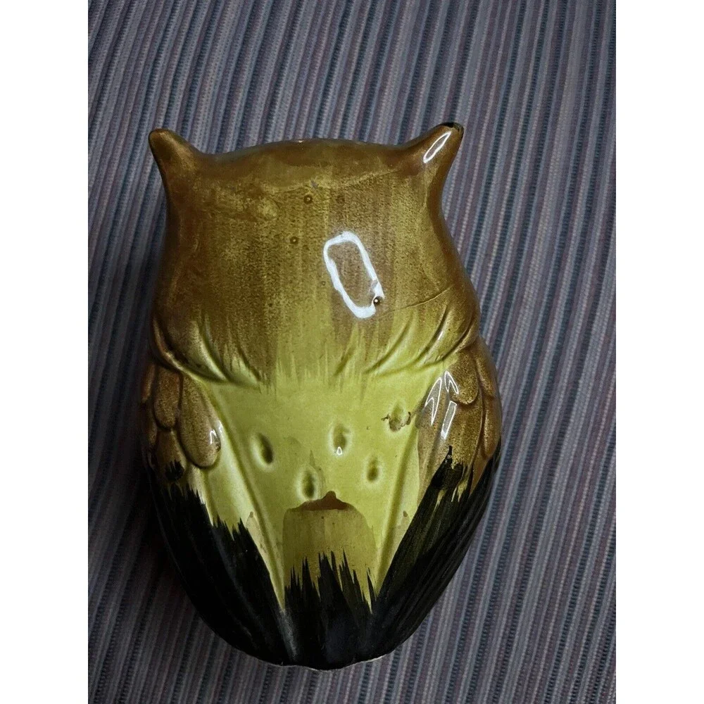 Vintage Fabulous L e g o Pottery Owls Salt, Shaker, Sugar Pot ￼